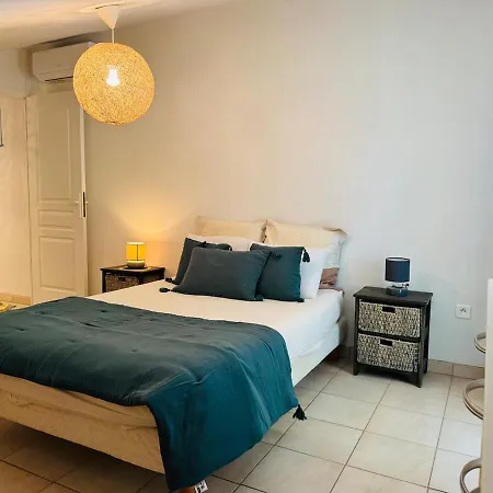 Casa Pozzu, 3 Bedrooms, Private Beach, * ボニファシオ