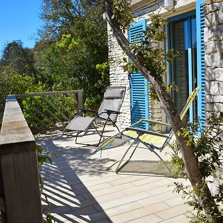 Casa Pozzu, 3 Bedrooms, Private Beach, Сasa de vacaciones