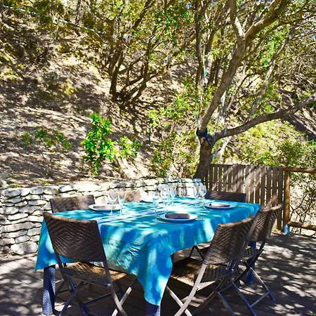 Casa Pozzu, 3 Bedrooms, Private Beach, 別荘 *